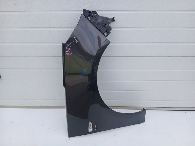 17680 Opel Zafira C 2011-2017 Jobb első Sárvédő Grafit Z190