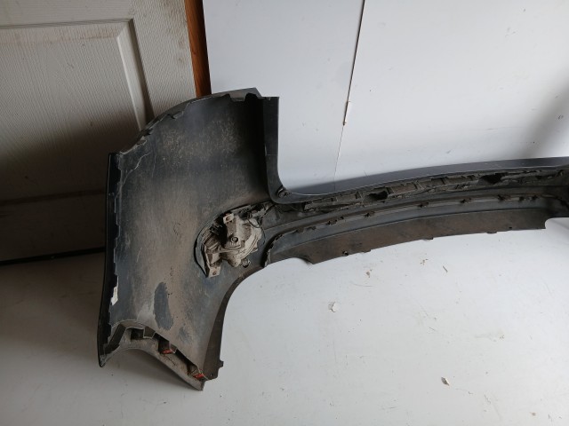 17670 Opel Zafira C 2011-2017 hátsó Lökhárító Grafit Z190 4 radaros