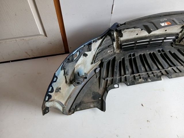 17665 Ford Focus Mk3 első Lökhárító Kék