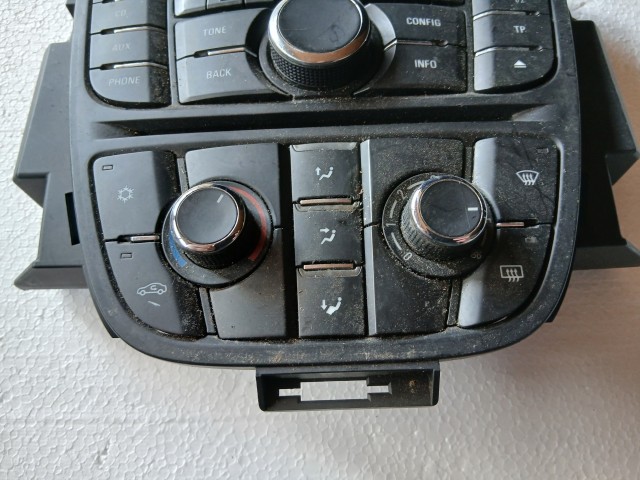 Opel Astra J 2009-2015 Közép konzol Használt