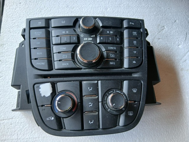 Opel Meriva B 2010-2017 Közép konzol Használt