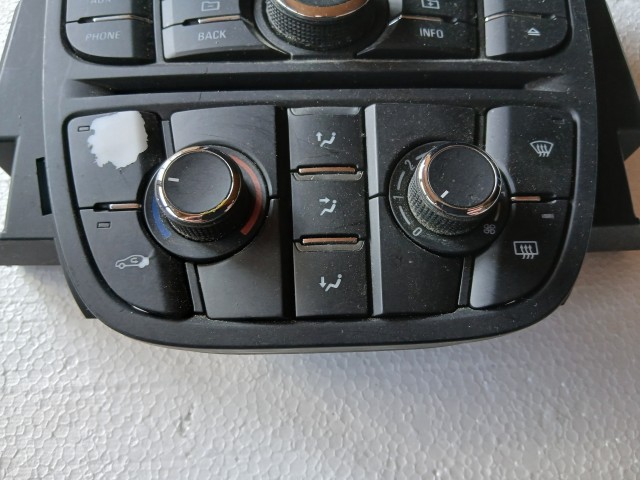 Opel Meriva B 2010-2017 Közép konzol Használt