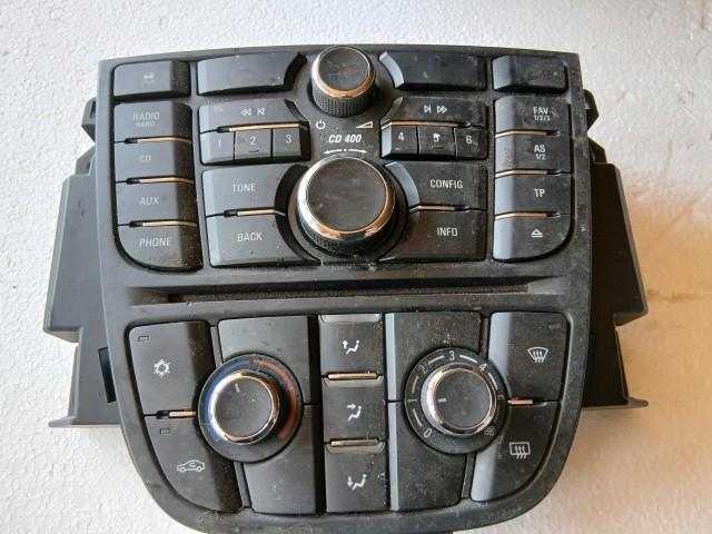 Opel Astra J 2009-2015 Közép konzol Használt