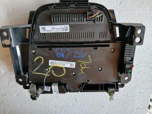 Opel Astra J 2009-2015 Közép konzol Használt