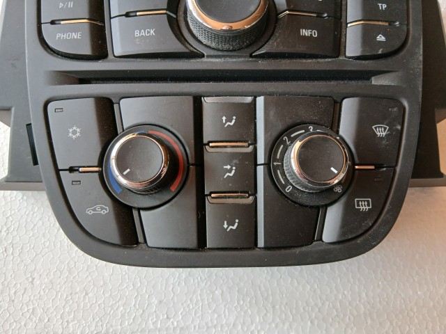 Opel Meriva B 2010-2017 Közép konzol Használt