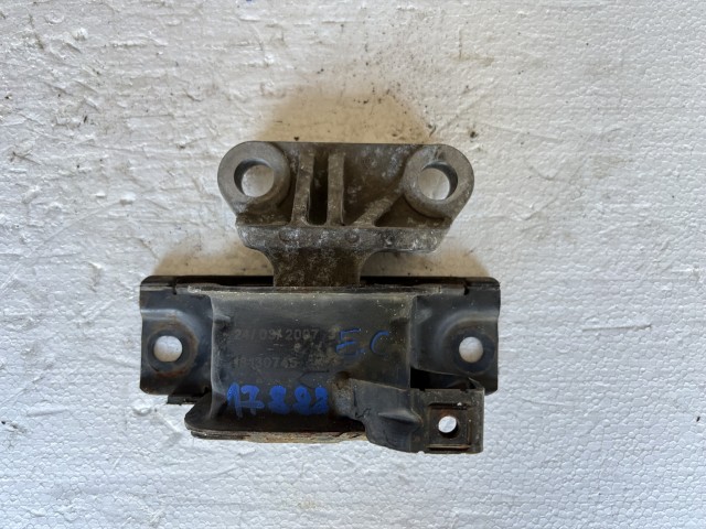 Opel Corsa E 2014- 2014-2019 motortartó bak Használt