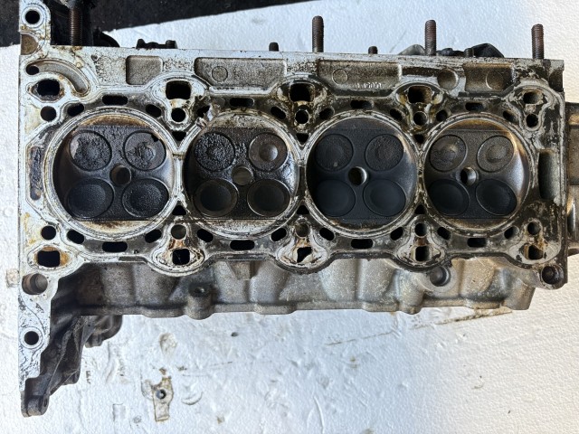Opel Corsa D z12xep z14xep Hengerfej twinport