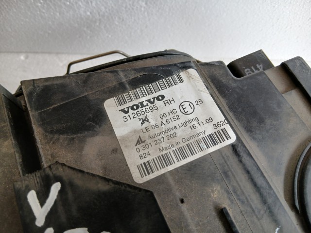 17908 Volvo V50 2003-2012 Jobb első Lámpa Fényszóró