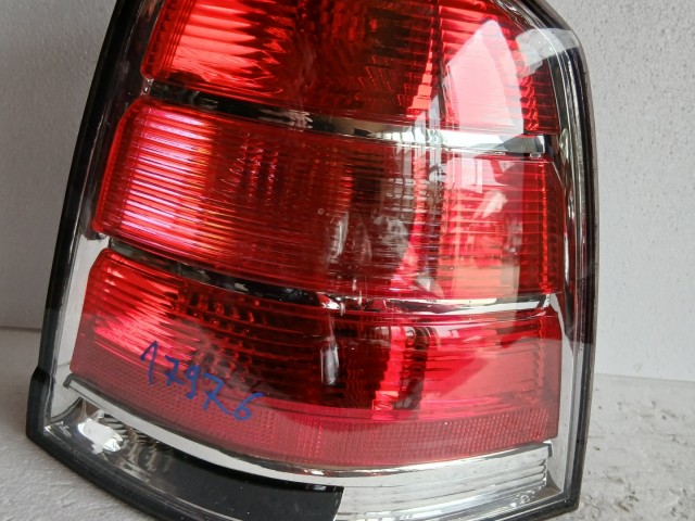 17976 Opel Zafira B 2005-2014 Bal hátsó Lámpa