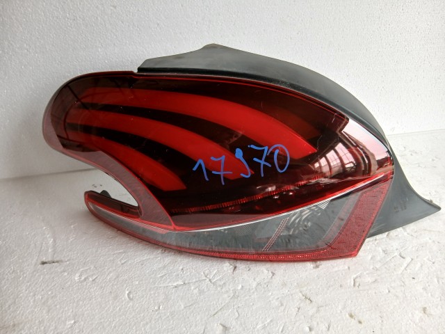 17970 Peugeot 208 2009 Bal hátsó Lámpa Ledes