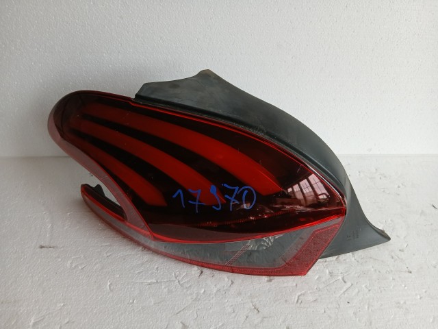 17970 Peugeot 208 2009 Bal hátsó Lámpa Ledes