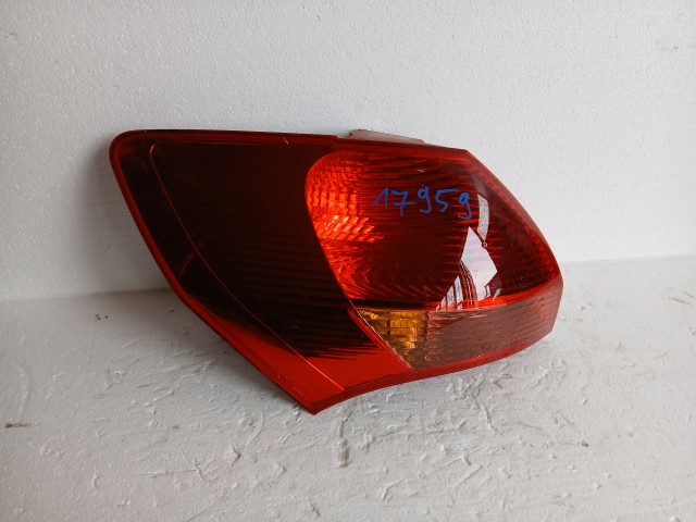 17959 Kia Venga 2010 Bal hátsó Lámpa