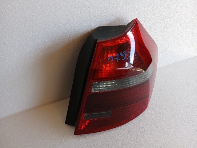 17987 BMW 1 (E87) 2004-2011 Jobb hátsó Lámpa