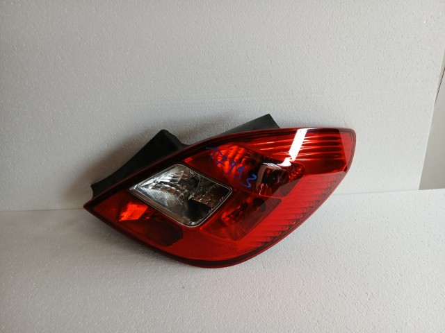 17993 Opel Corsa D 2006-2014  Jobb hátsó Lámpa