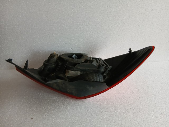 17993 Opel Corsa D 2006-2014  Jobb hátsó Lámpa