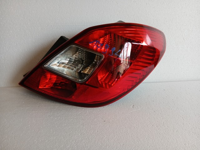 17994 Opel Corsa D 2006-2014 Jobb hátsó Lámpa 5 ajtós