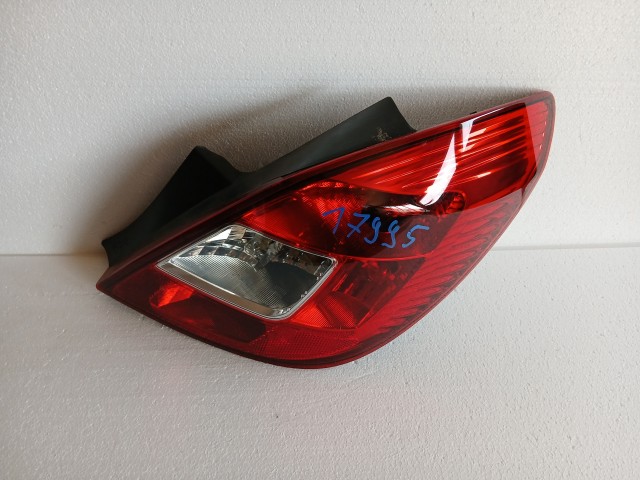17995 Opel Corsa D 2006-2014  Jobb hátsó Lámpa 5 ajtós
