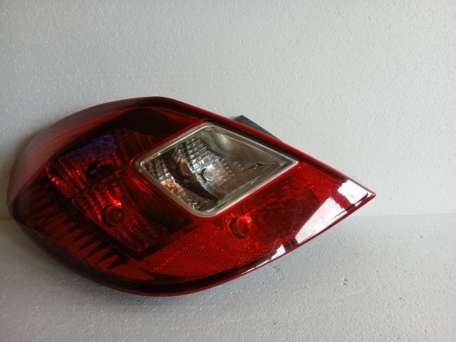 17998 Opel Corsa D 2006-2014 Bal hátsó Lámpa 5 ajtós