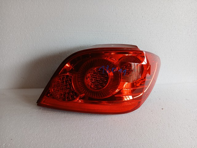18011 Peugeot 307 2001-2008 Jobb hátsó Fényszóró