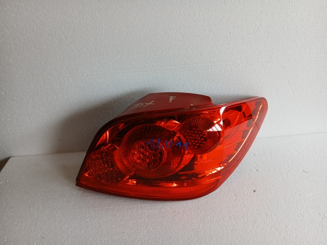 18011 Peugeot 307 2001-2008 Jobb hátsó Fényszóró
