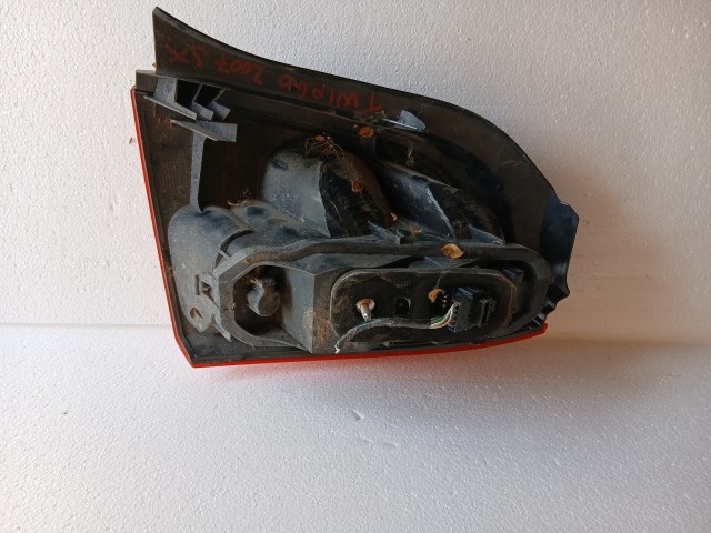 18020 Renault Twingo II 2007-2014 Bal hátsó Lámpa
