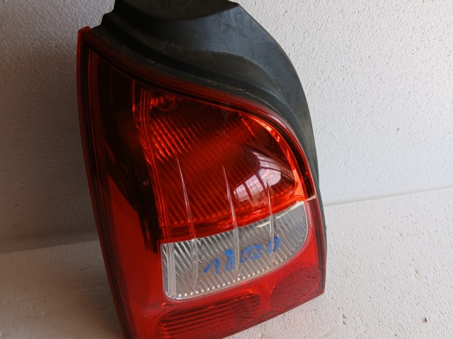 18020 Renault Twingo II 2007-2014 Bal hátsó Lámpa