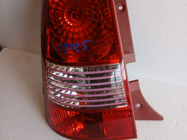 18025 Kia Picanto 2004-2011 Bal hátsó Lámpa
