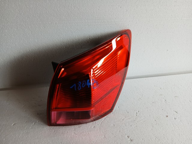 18040 Nissan QASHQAI (J10) 2007-2013 Jobb hátsó Lámpa