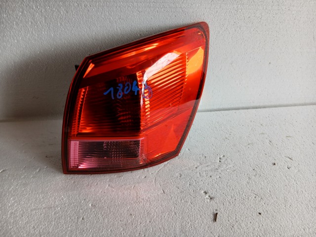 18040 Nissan QASHQAI (J10) 2007-2013 Jobb hátsó Lámpa