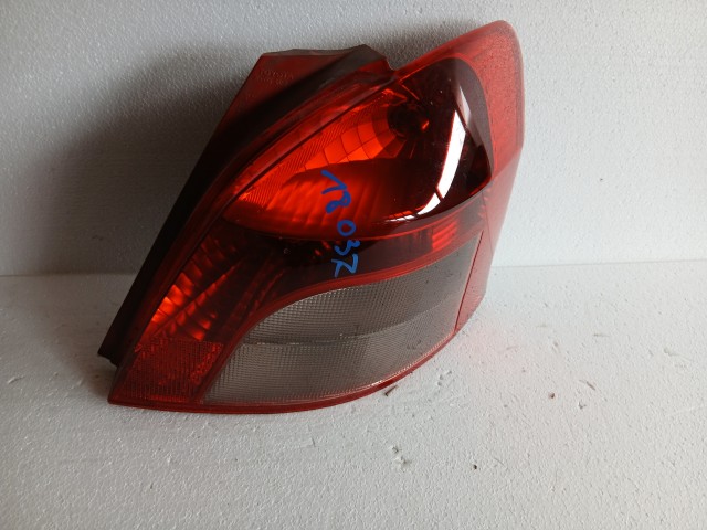 18037 Toyota Yaris II. 2005-2011(xp90)  Jobb hátsó Lámpa