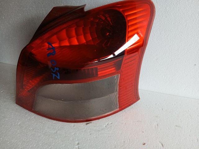 18037 Toyota Yaris II. 2005-2011(xp90)  Jobb hátsó Lámpa