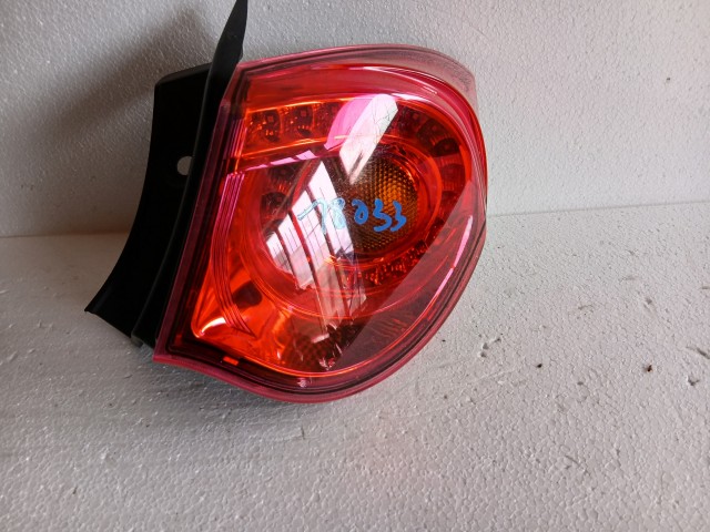 18033 Alfa Romeo Giulietta Jobb hátsó Lámpa Ledes