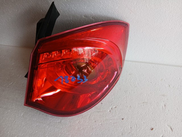 18033 Alfa Romeo Giulietta Jobb hátsó Lámpa Ledes