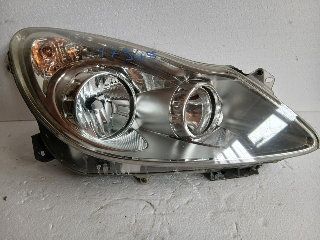 17945 Opel Corsa D 2006-2009 Jobb első Lámpa Fényszóró TYC
