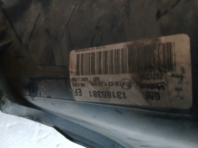 17943 Opel Corsa D 2006-2010 Bal első Lámpa Fényszóró