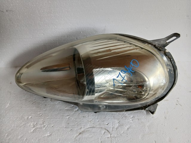 17940 Fiat Grande Punto  2005-2009 Bal első  Lámpa Fényszóró