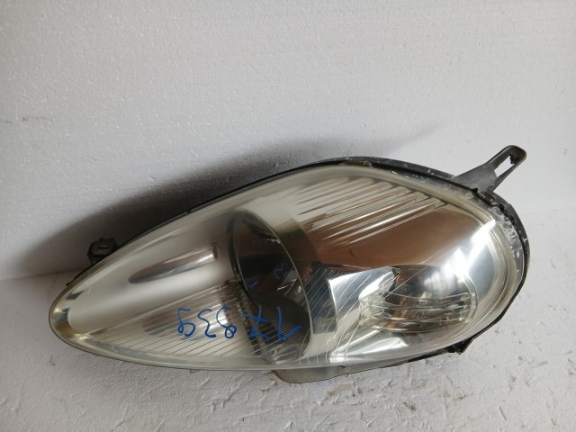 17939 Fiat Grande Punto  2005-2009 Bal első Lámpa Fényszóró