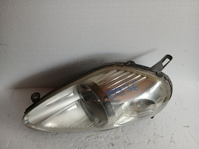 17936 Fiat Grande Punto  2005-2009 Bal első Lámpa Fényszóró