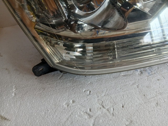17932 Suzuki Grand Vitera (JT)  Jobb első Lámpa Fényszóró