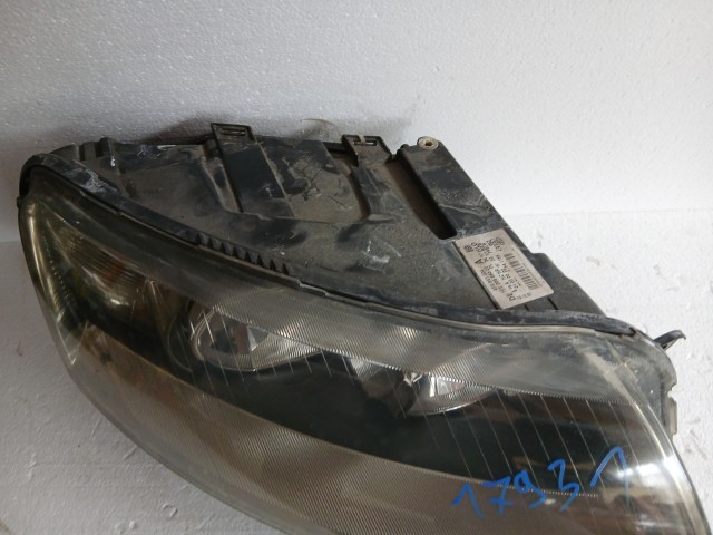 17931 Audi A6 C6 Jobb első Lámpa Fényszóró