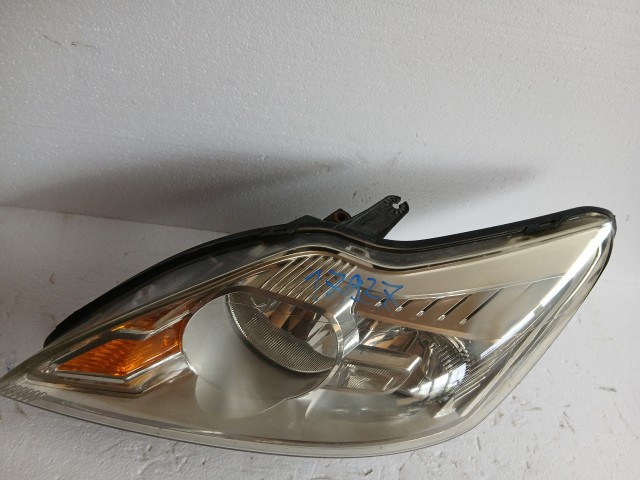 17927 Ford Focus II. 2004-2011 Bal első Lámpa Fényszóró