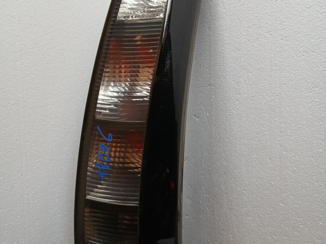18006 Opel Meriva A 2003-2010  Jobb hátsó Lámpa