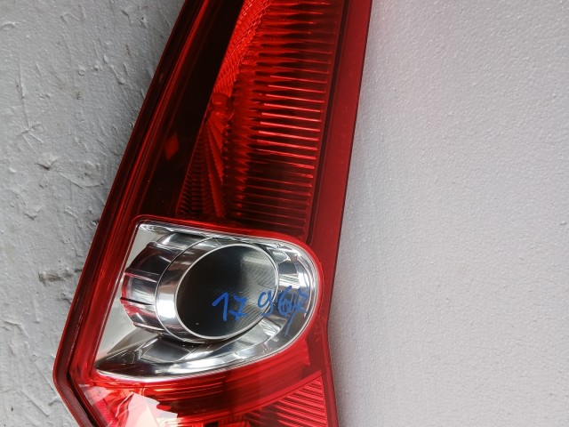 17967 Suzuki SPLASH 2008-2014 Bal hátsó Lámpa