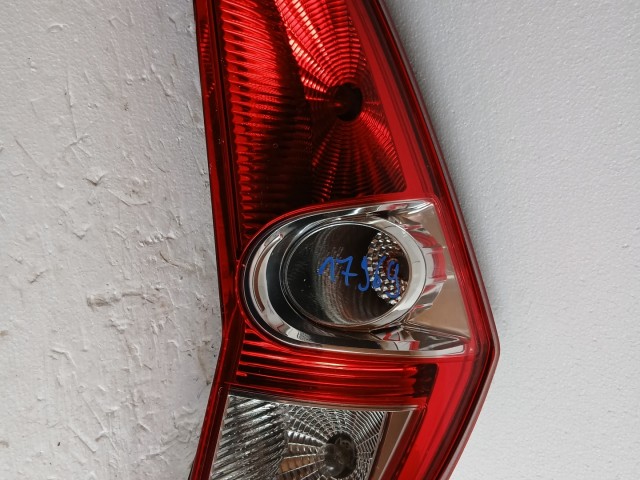 17969 Suzuki SPLASH 2008-2014  Jobb hátsó Lámpa