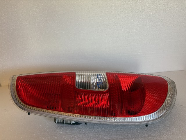 18050 Skoda Roomster 2006-2015 Bal hátsó Lámpa