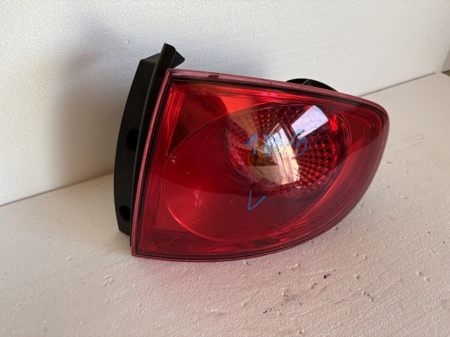 18060 Seat Altea 5P 2004  Jobb hátsó Lámpa