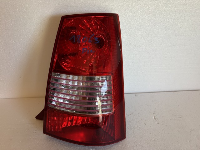 18063 Kia Picanto 2004-2011  Jobb hátsó Lámpa