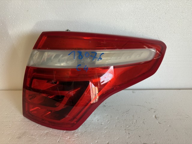 18076 Citroen C4 Picasso Jobb hátsó Lámpa