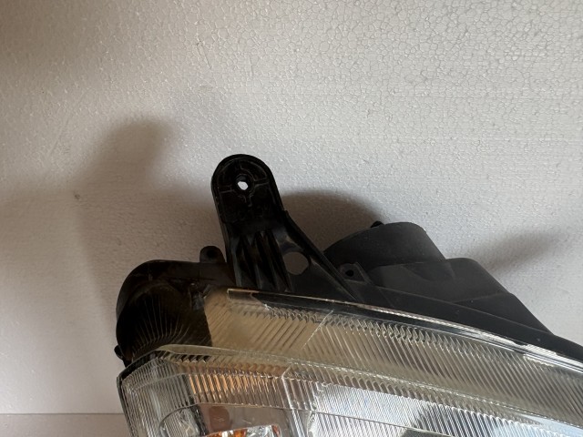 18087 Opel Meriva A 2003-2010 Jobb első Lámpa Fényszóró