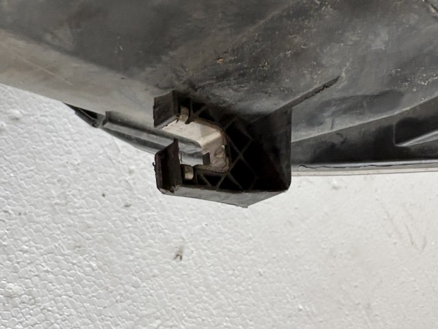 18095 Audi A4 B7  Jobb első Lámpa Fényszóró